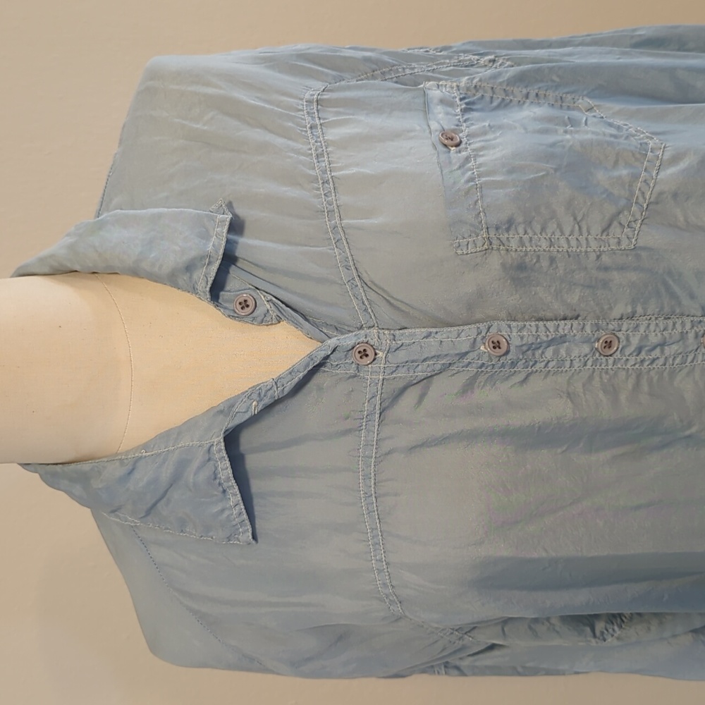 Pale blue oversized shirt in 100% silk - Picture 2 of 7